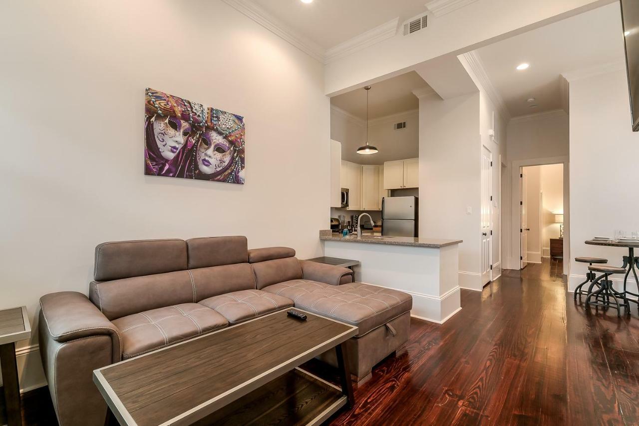 Modern 2Br On Carondelet By Hosteeva Leilighet New Orleans Eksteriør bilde